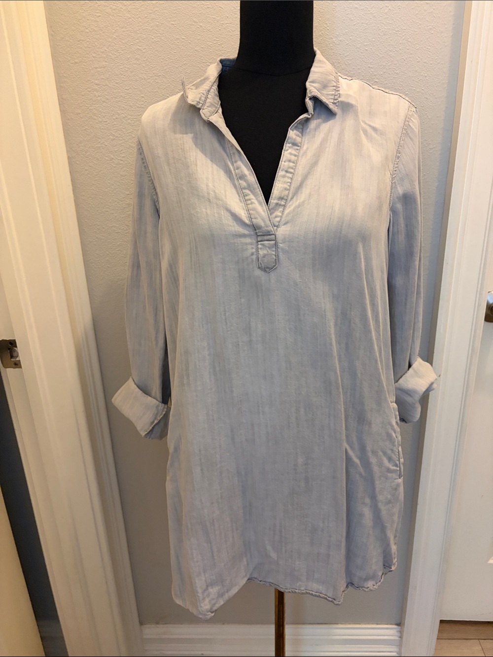 Cloth and Stone Grey Wash Dress Size Medium Anthropologie